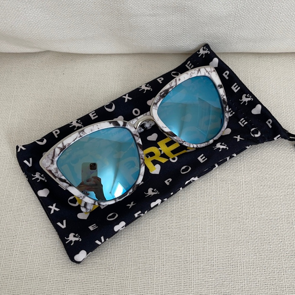 Express women’s sunglasses